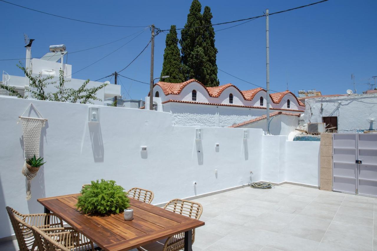 Villa Aenaon *